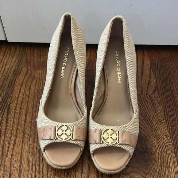 Arturo Chiang Ralin Cream Canvas Woven Peep Toe Cork Wedges Shoes Women's SZ 8.5 - Picture 2 of 5